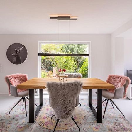 Adenauer Zwoelf - Das 5 Sterne Ferienhaus Mit Sauna Und Garten Am Eifelsteig Kerpen  Exterior foto